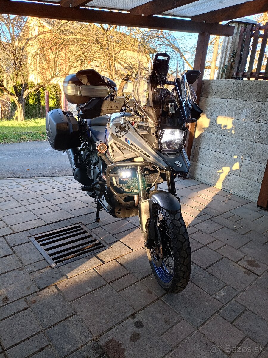 Suzuki V-strom 1050 - 2