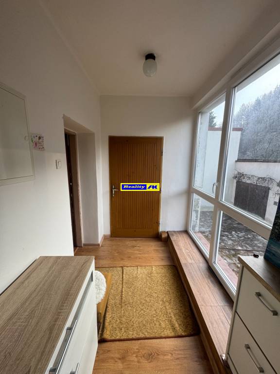 Rodinný dom vo vyhľadávanej lokalite Považský Chlmec - 2