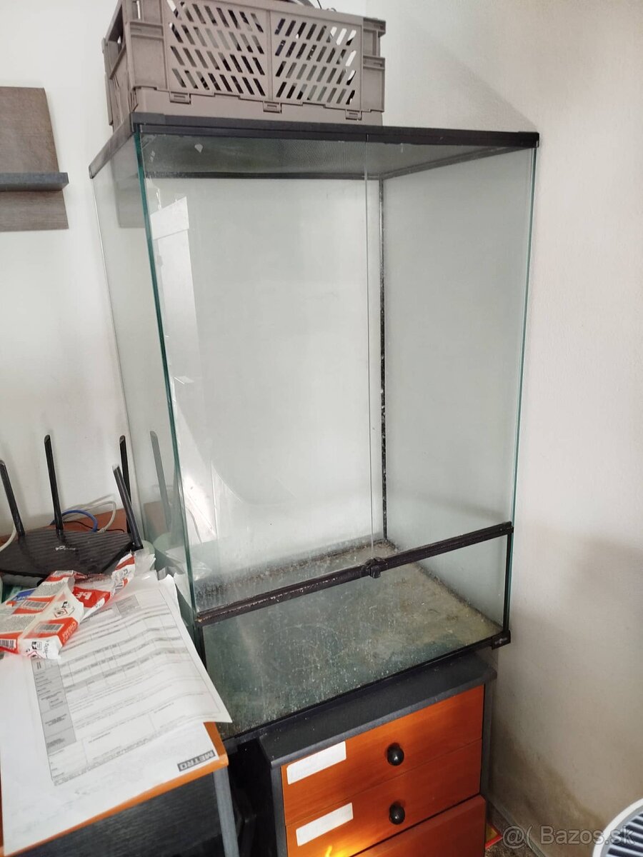 Terarium plus osvetlenie - 2
