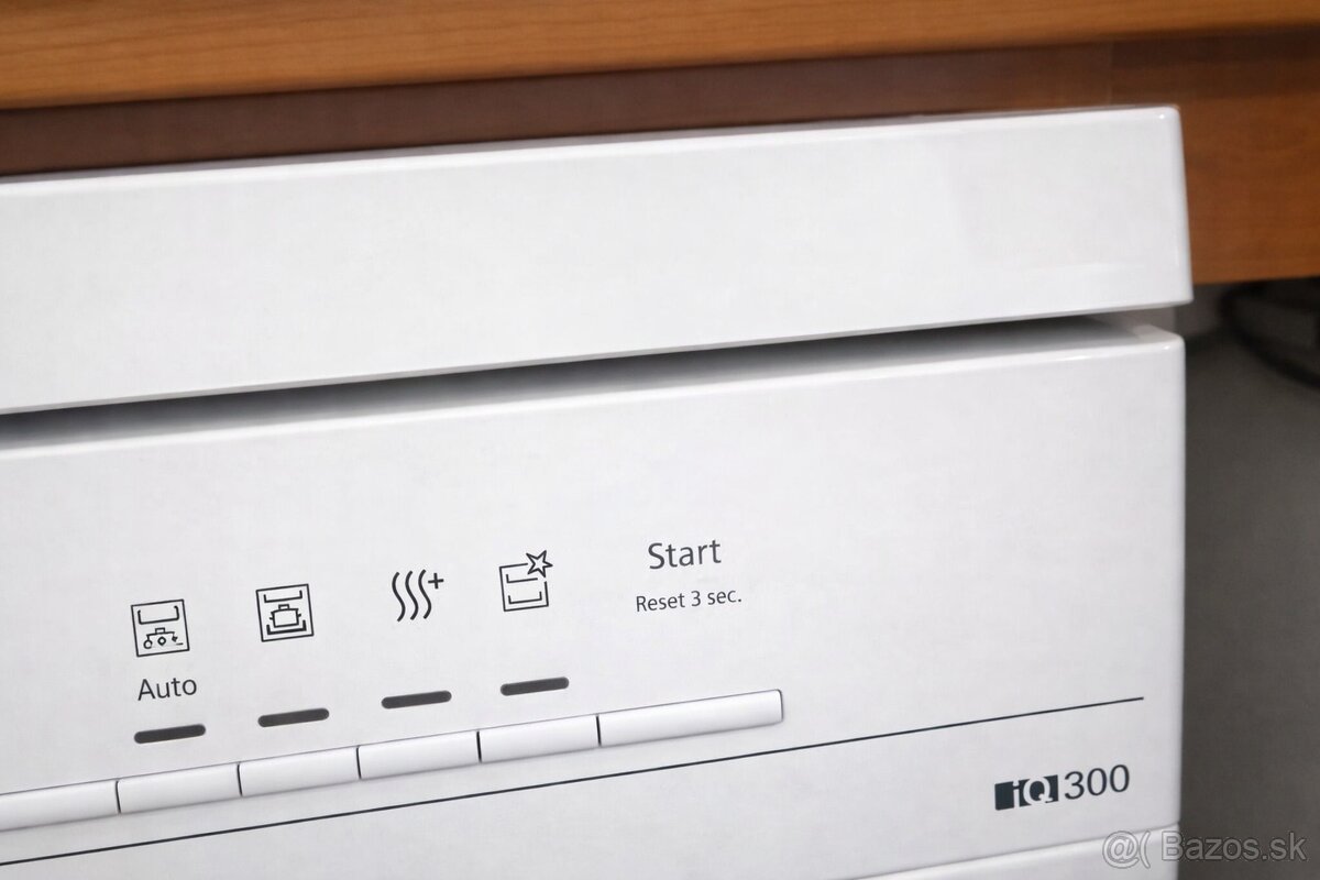 Umývačka Siemens iQ3000 - 2