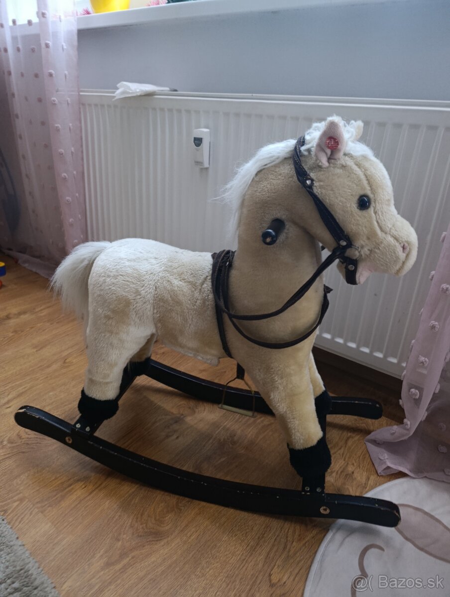 Húpací koník - 2