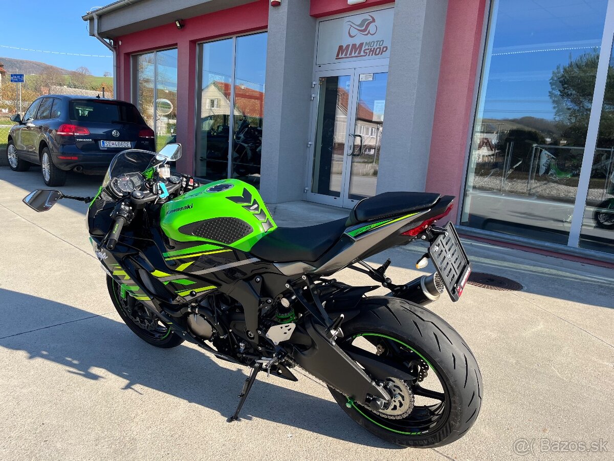 Kawasaki ZX6R - 2