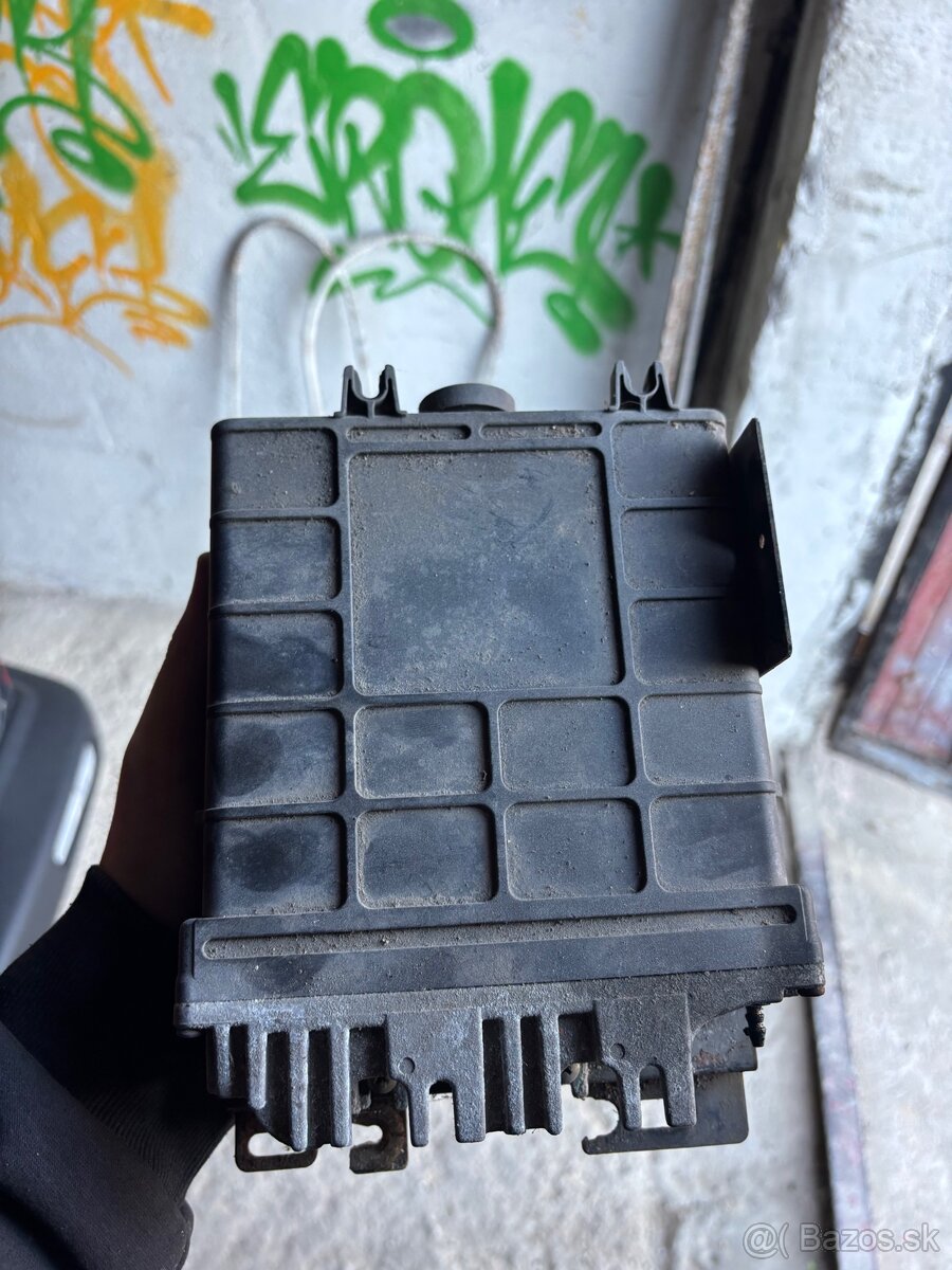 Riadiaca jednotka 1.9tdi 1z - 2