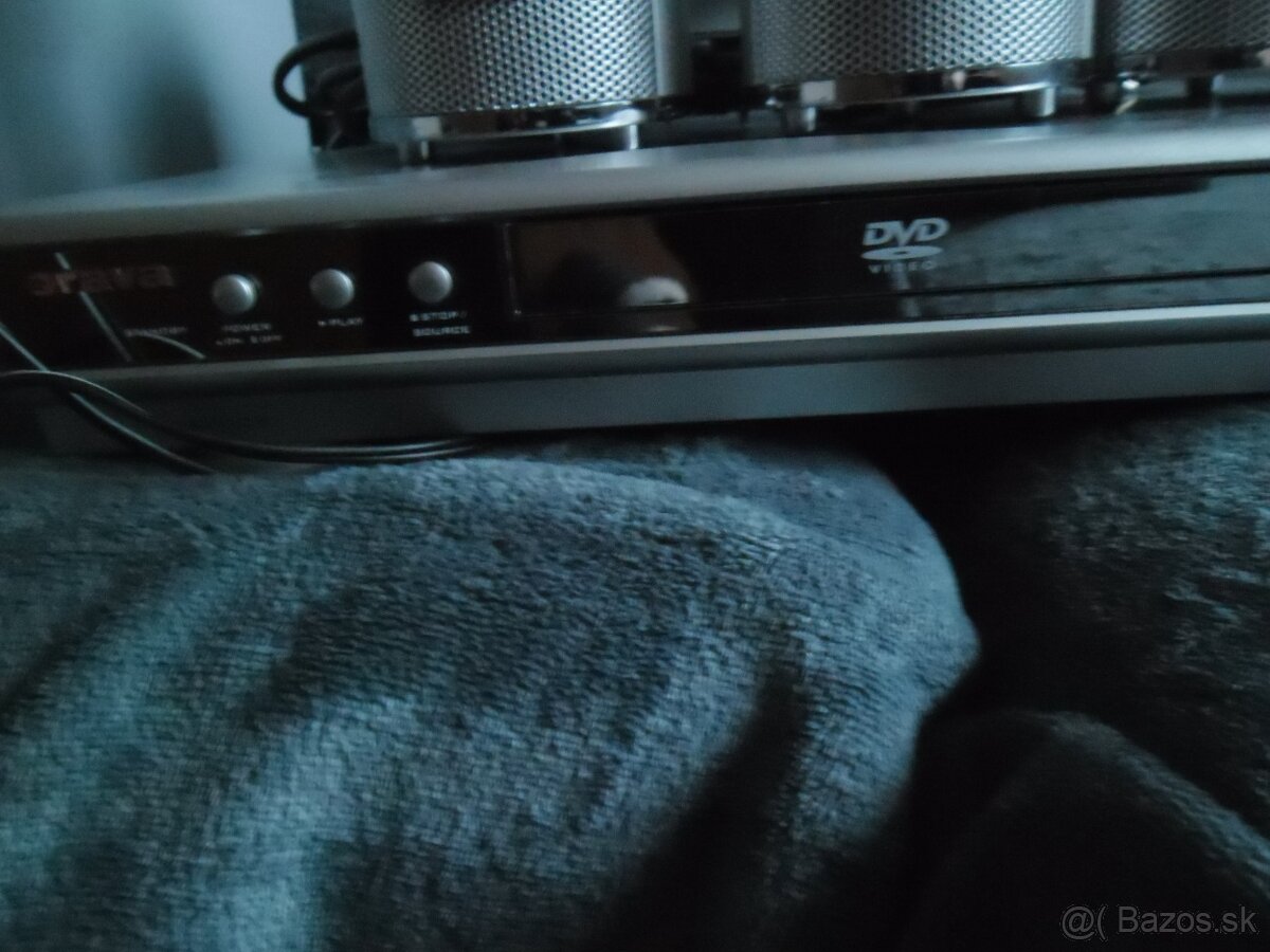 domace kino orava - 2