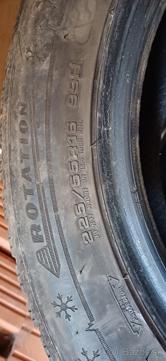 Predám zimné pneumatiky 225/55 R16 - 2