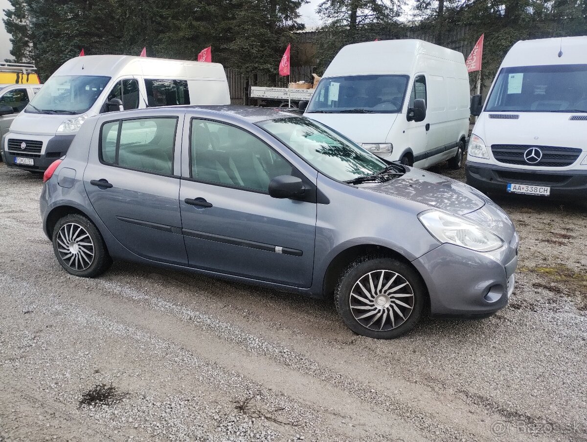 Renault Clio 1.2 Authentique - 2