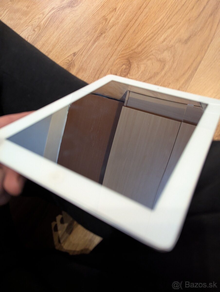 Apple iPad 4 (A1460) 16 GB - 2