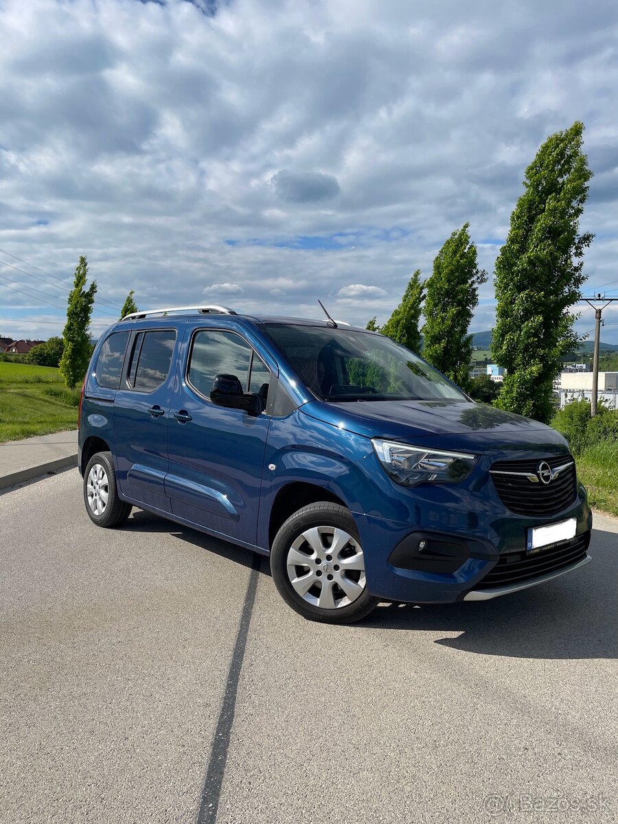 Opel Combo Elegance Plus 1.5 CDTI AT8 (12/2022) - 2