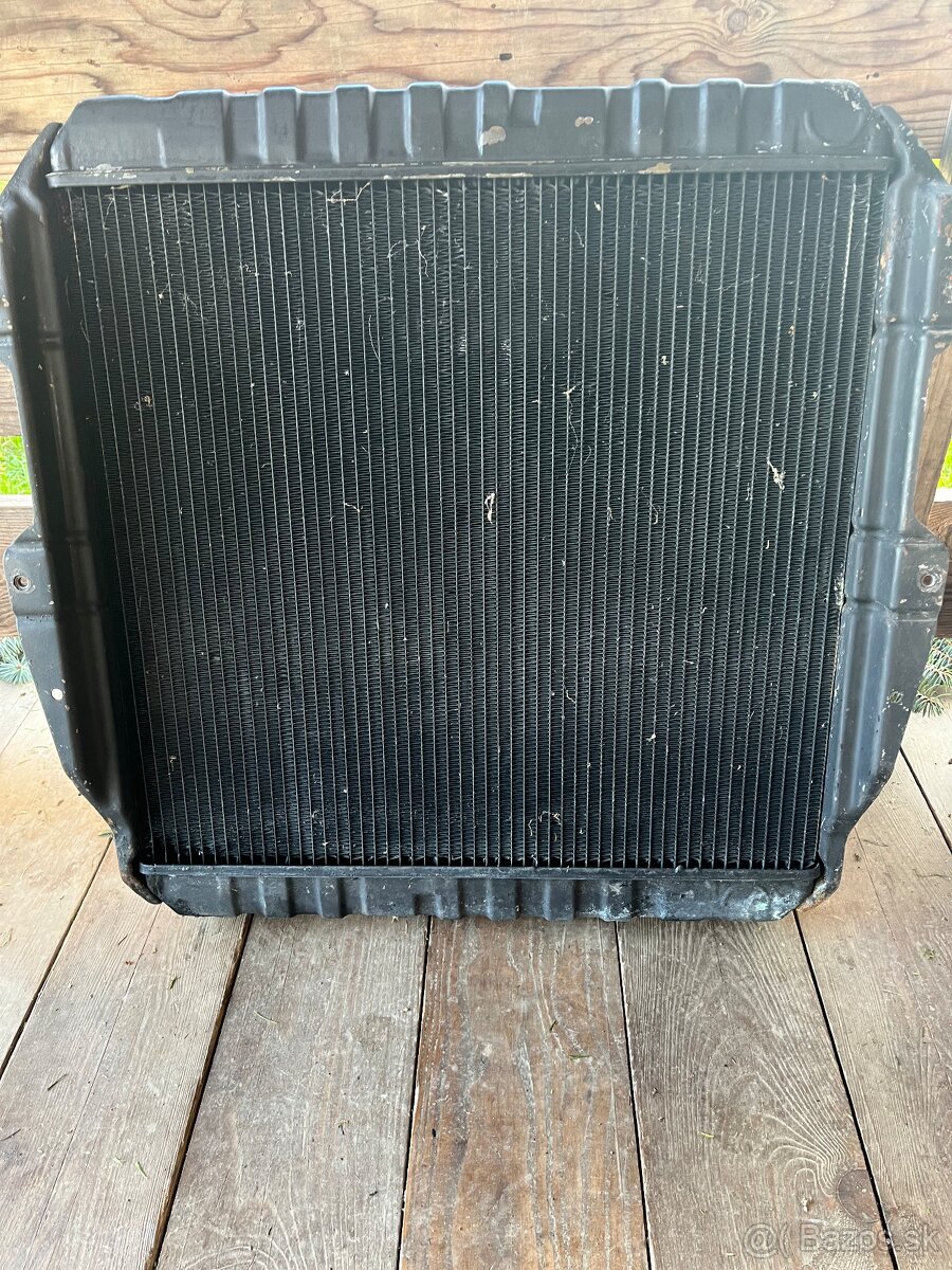 Land Cruiser vodný chladič - 2