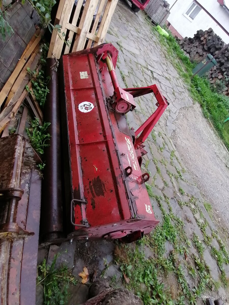 Predám mulčovač so záberom 2,4m - 2