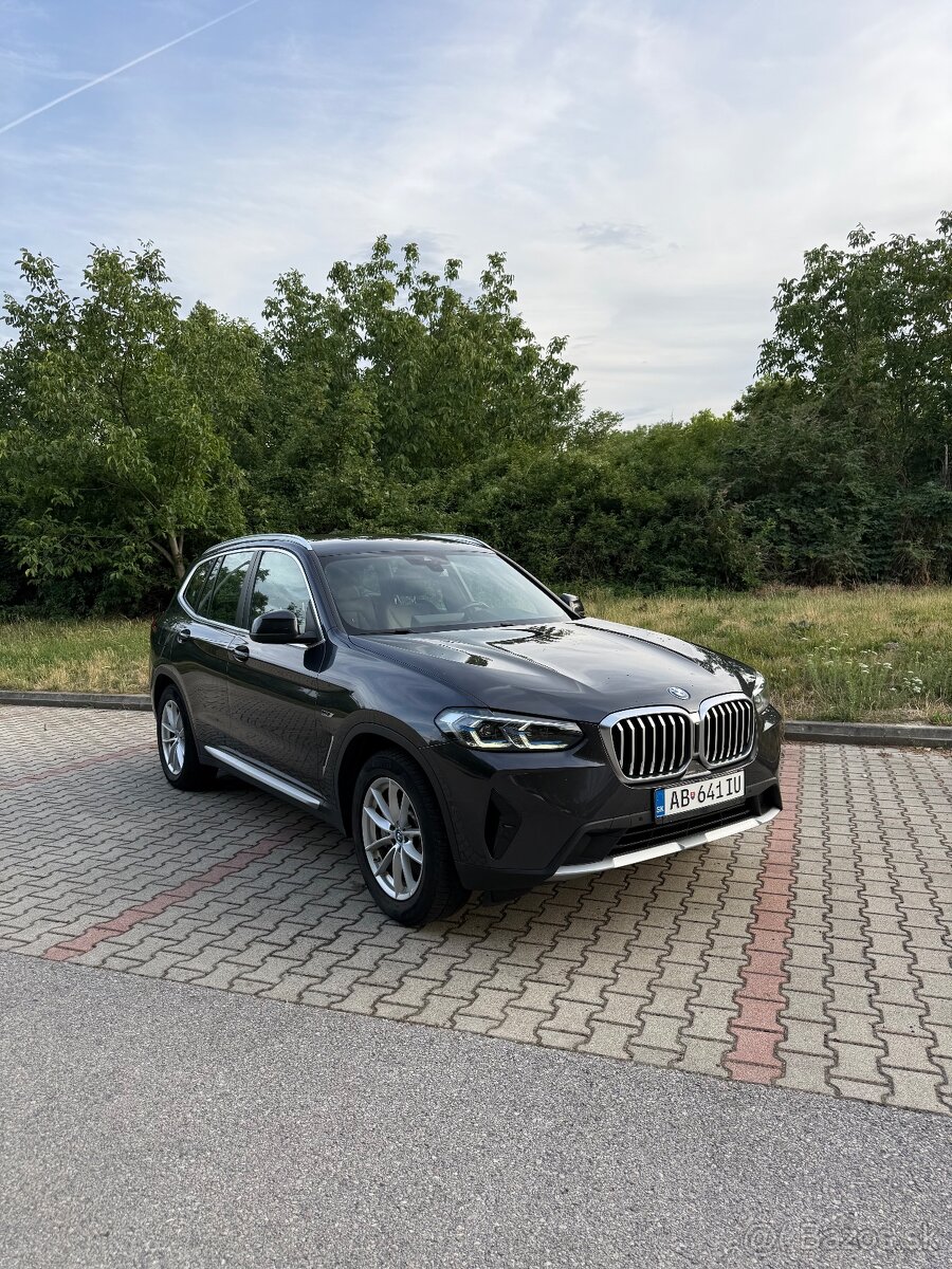 BMW X3 30E PHEV XDRIVE Bohata výbava - 2