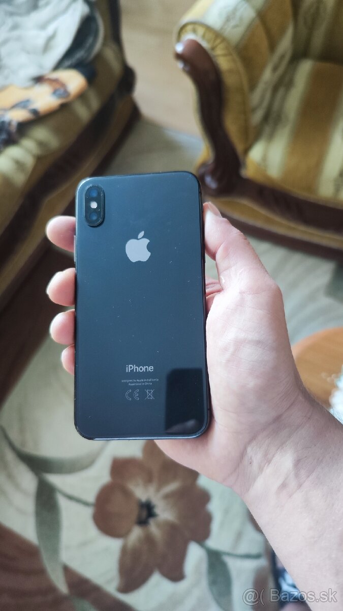 iPhone X blokovaný, na diely - 2