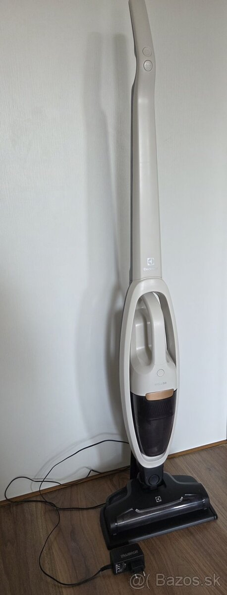 tyčový vysávač Electrolux WellQ6 - 2