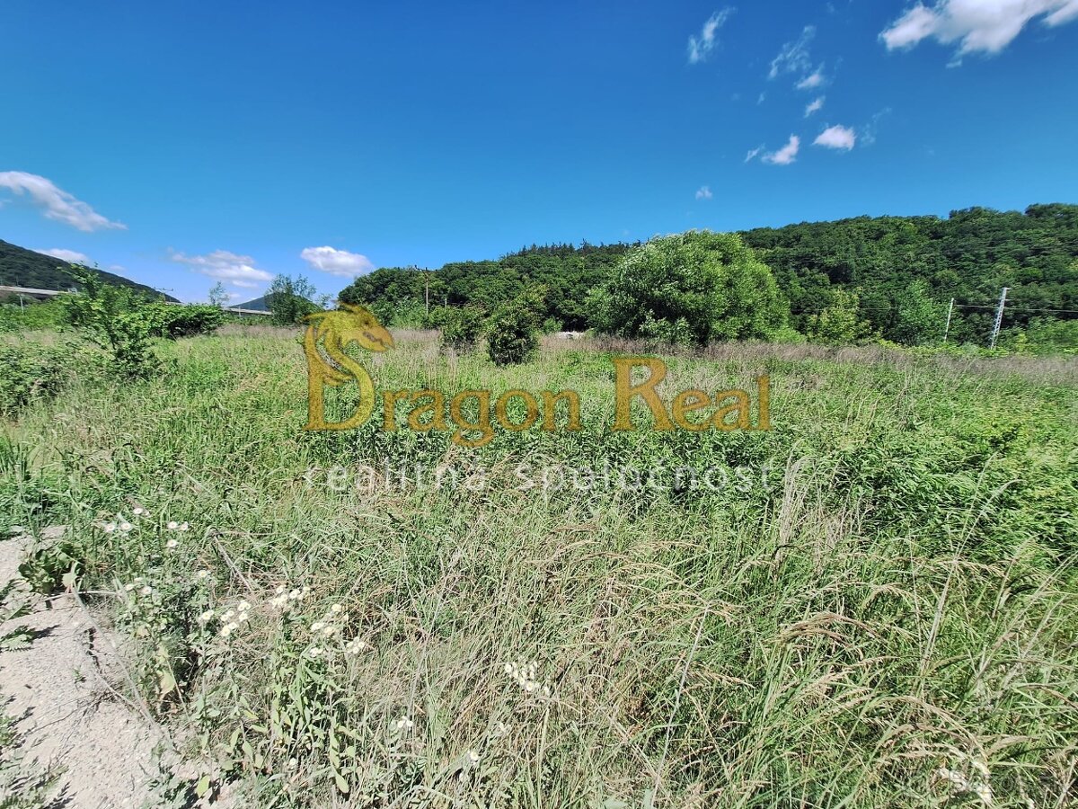 PREDAJ – 3 pozemky vhodné na komerčné účely – VEĽKÝ ŠARIŠ - 2