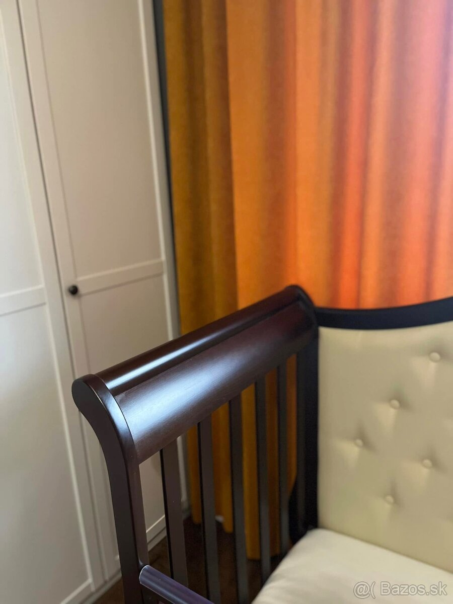 Exkluzívna drevená detská postieľka - 2