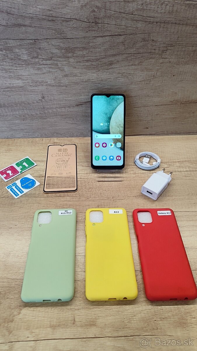 Samsung Galaxy A12 - 64GB/4GB RAM - super stav - 2