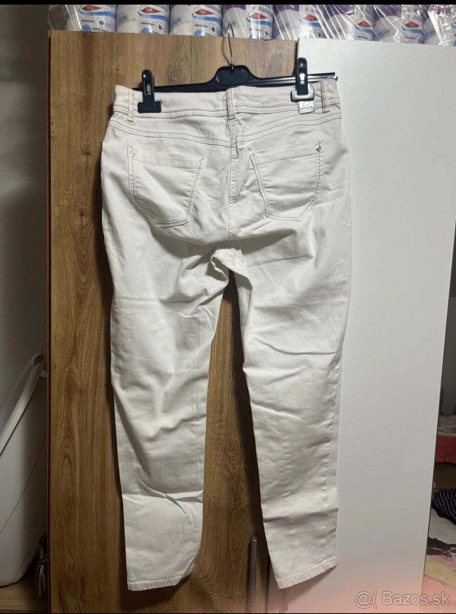 Predám dámske biele rifle - 2