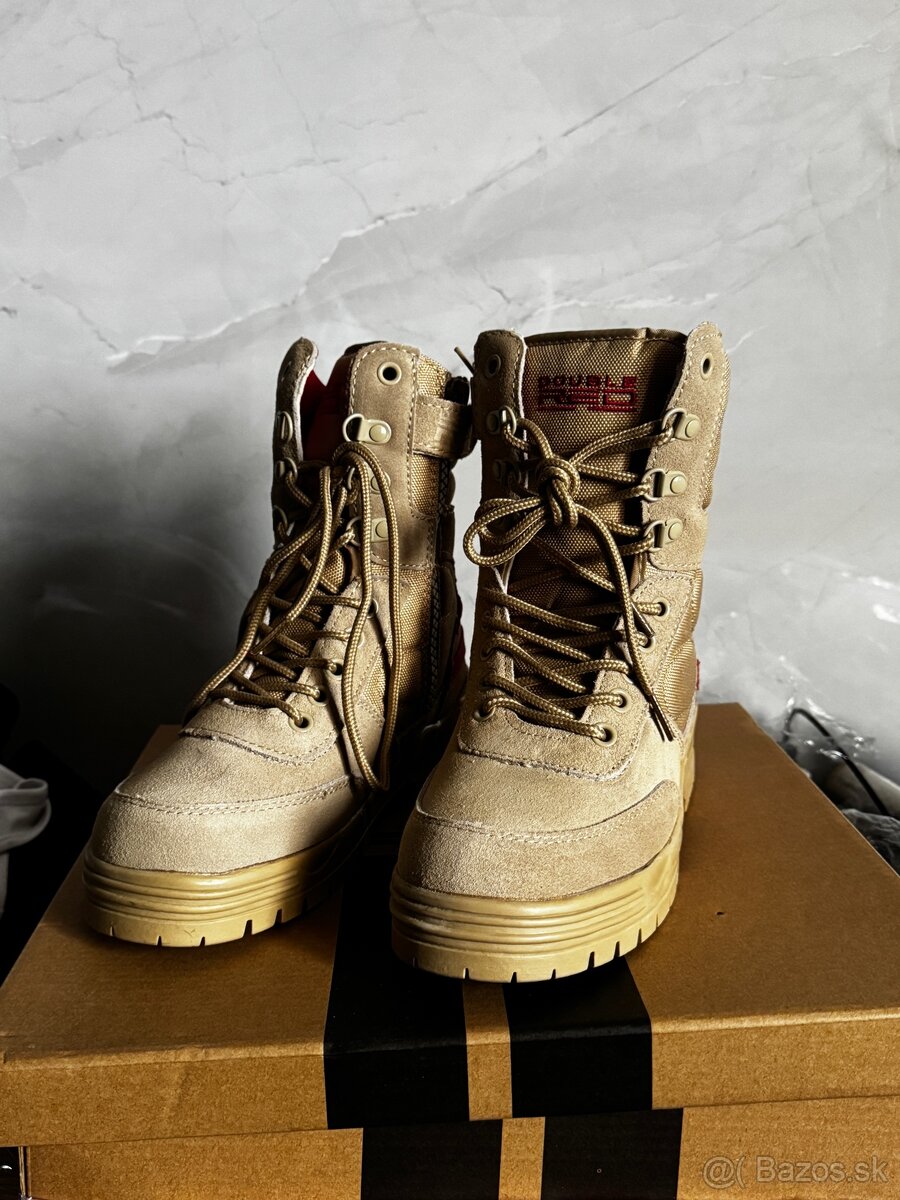 Double red topánky - 2