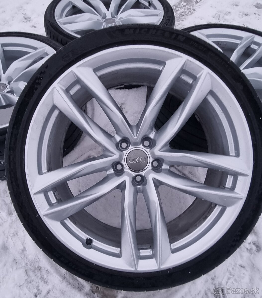 5x112 R21 9,5J ET25 (4G0 601 025 CE) - 2