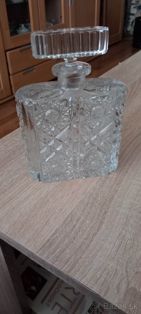 Predám krištáľ - 2