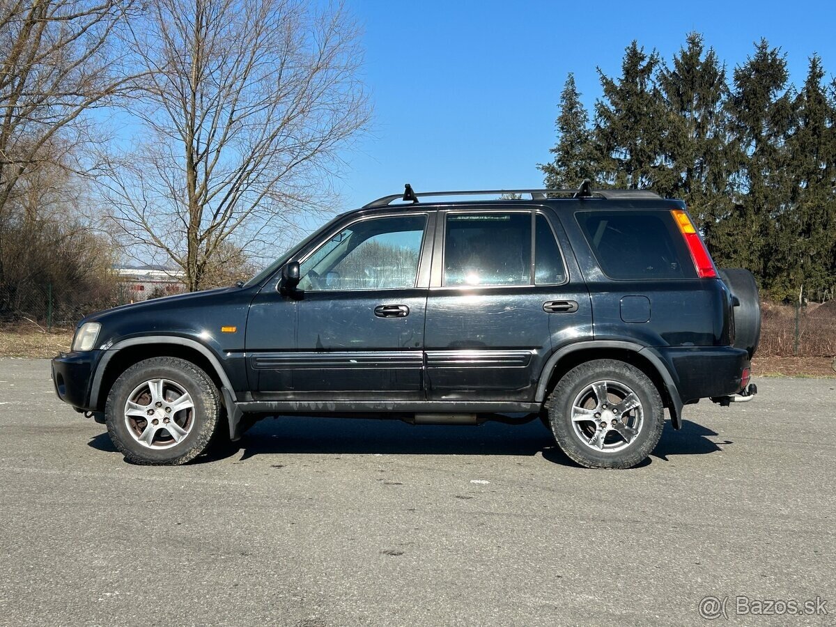Honda CR-V 2.0i 108 kW 4x4 - 2