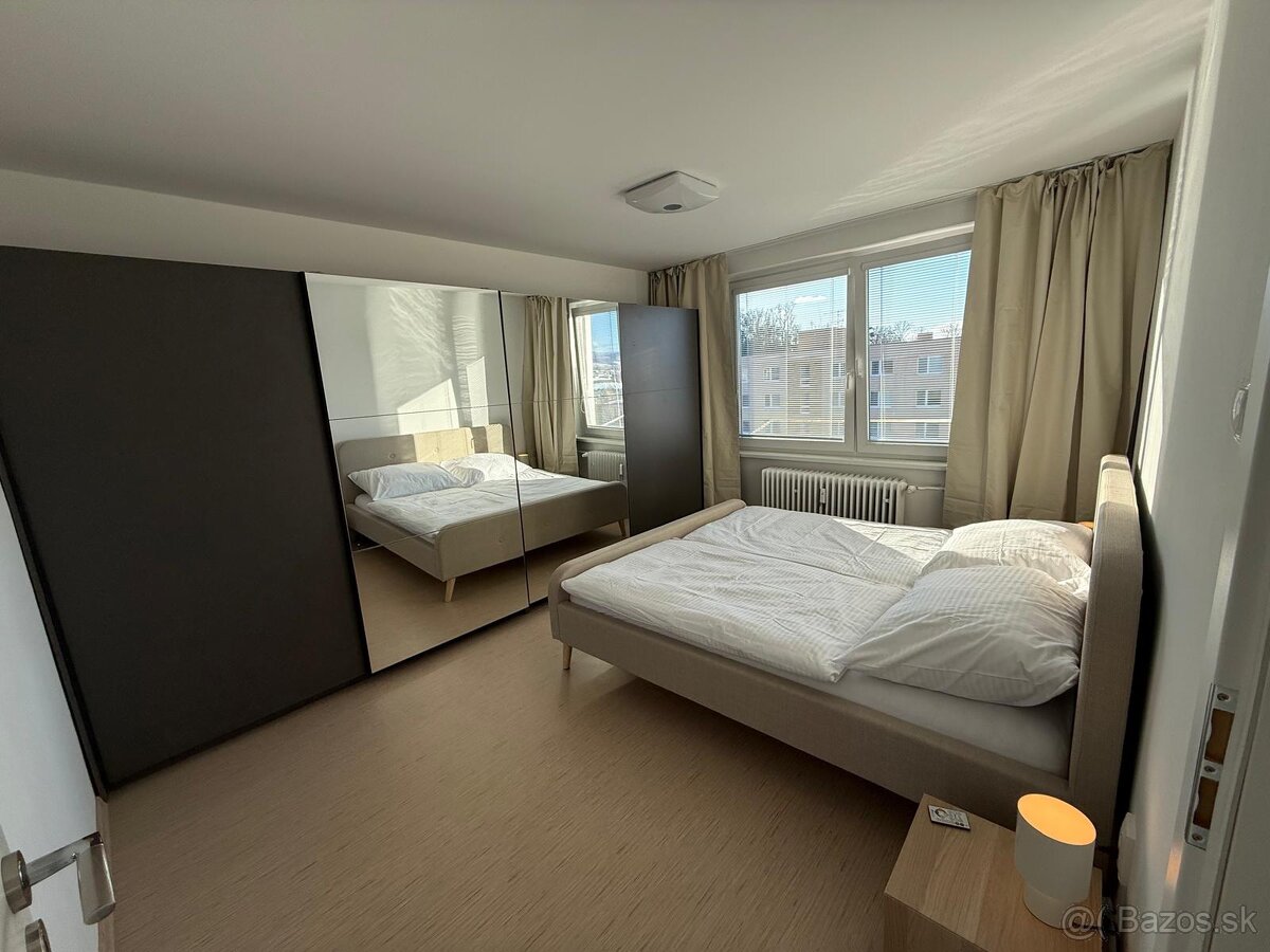 Prenájom 1-iz.byt - 2