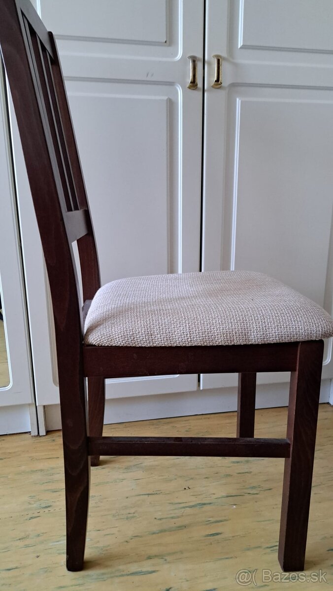Drevené čalúnené stoličky - 2