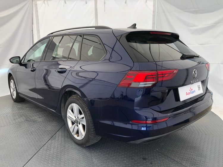 VW Golf Variant 1,0 TSI 81kW Life - rok 2022 - 2