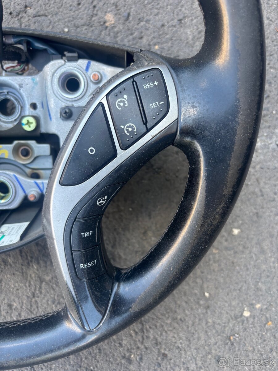 Volant I30 hyundai - 2