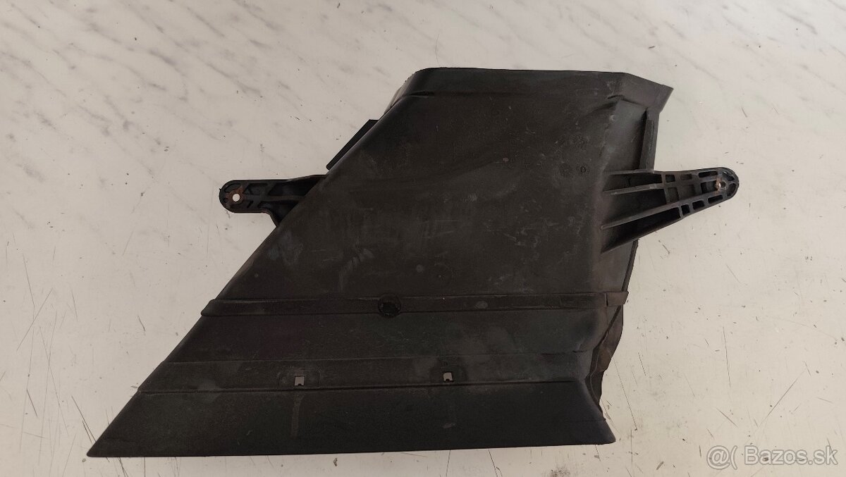 Privod vzduchu Audi A4 B8 - 2