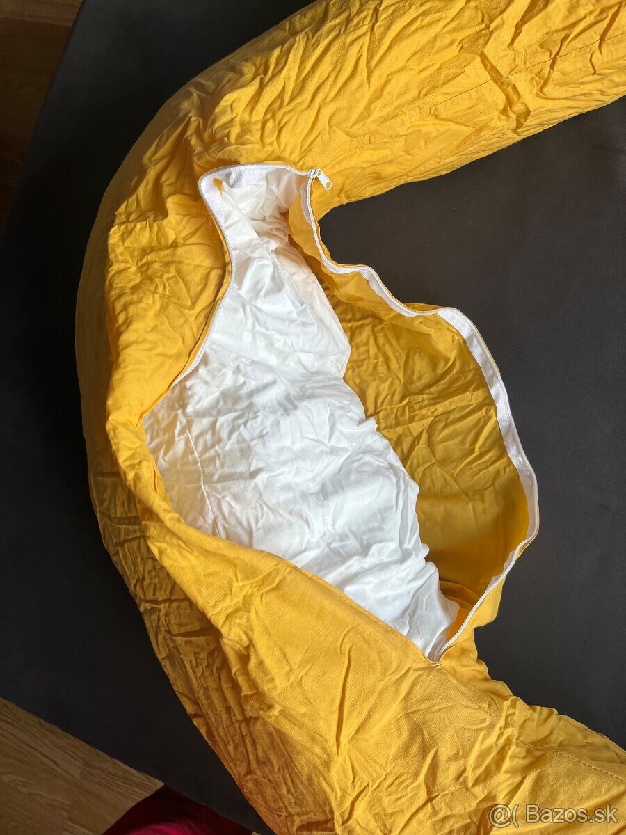 Vankúš na dojčenie BySues, VELVET, horčicový - 2