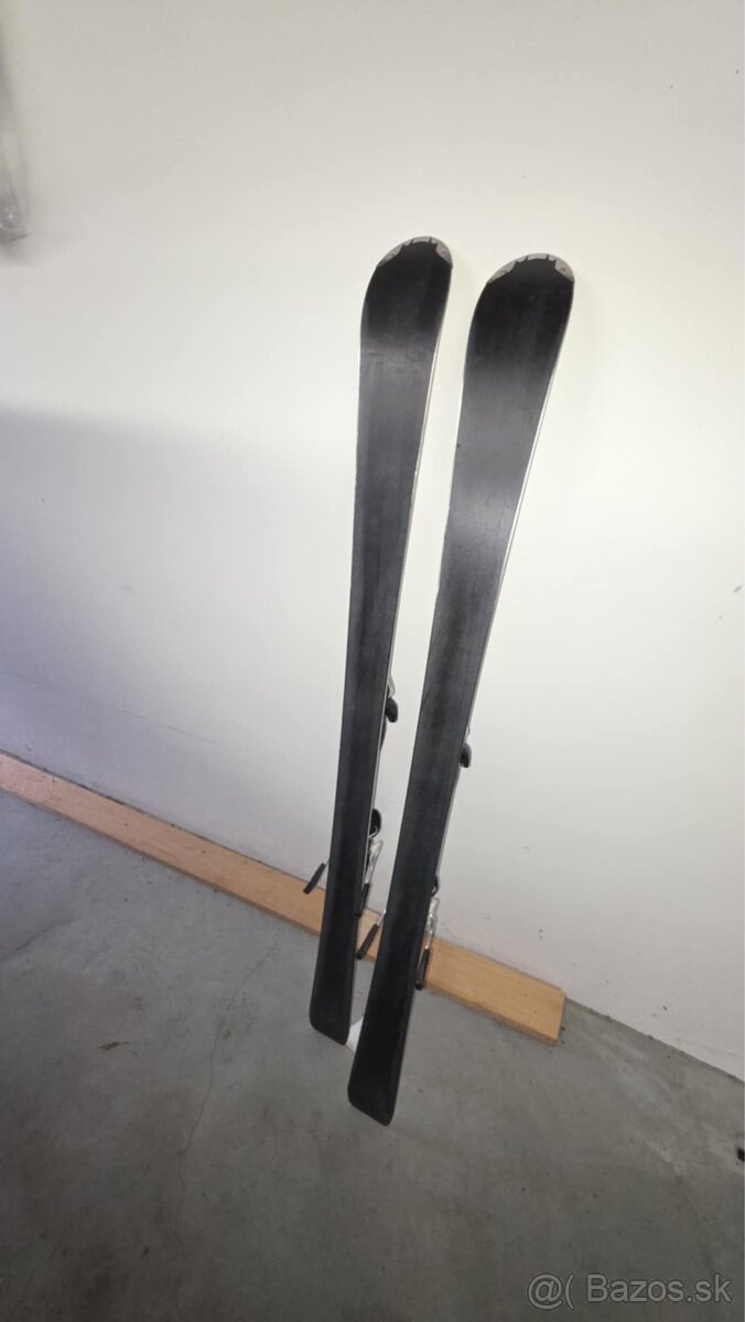 Lyže a lyžiarky - 2