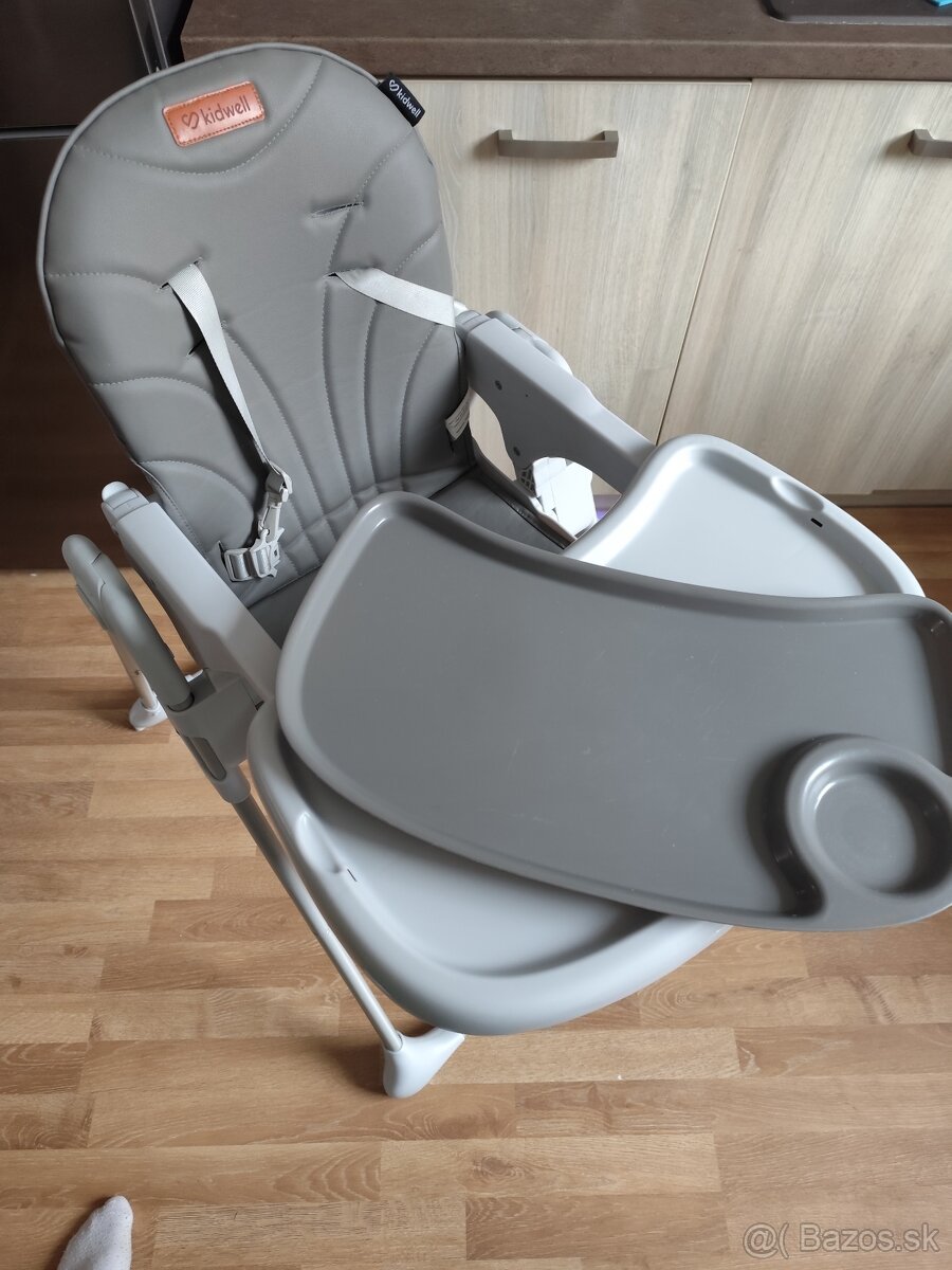 Jedalenska stolička - 2