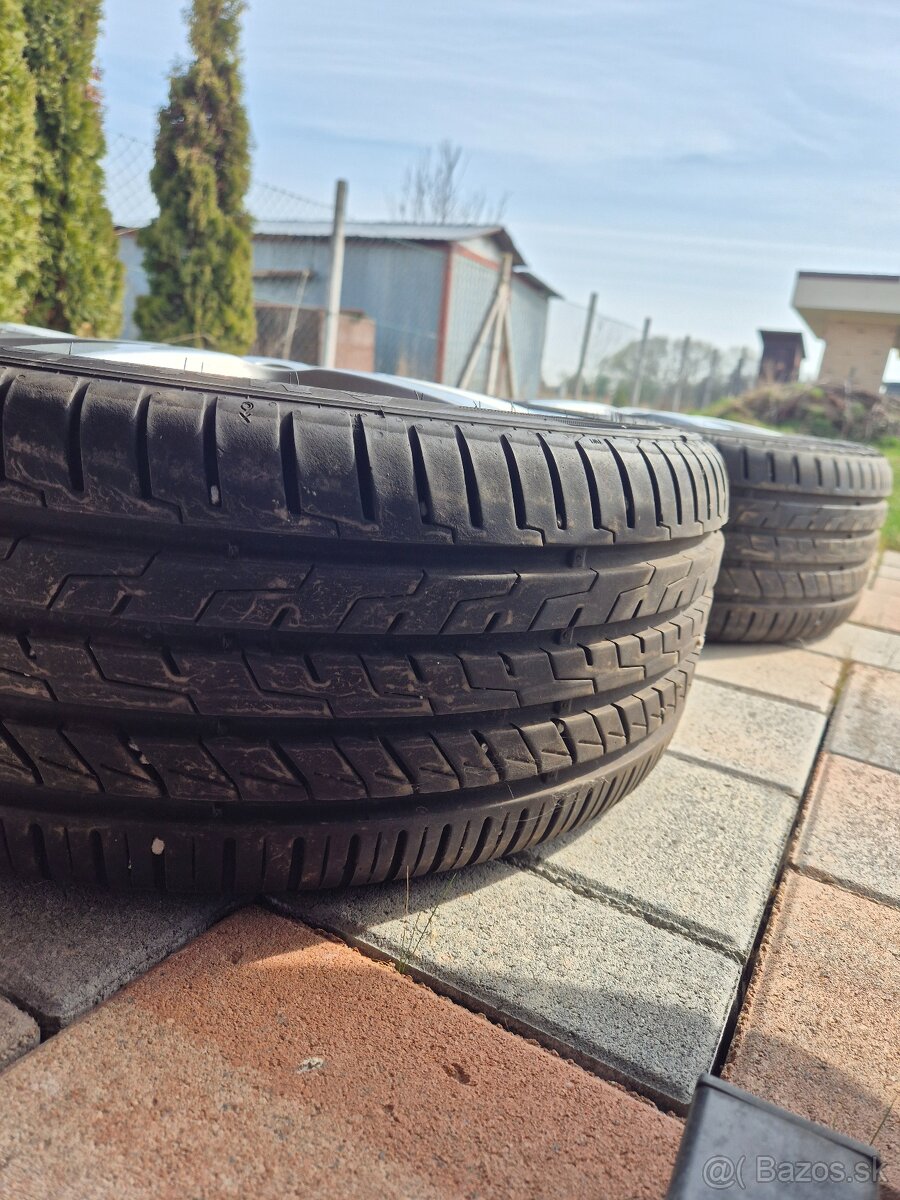 5x114,3 R17 letne pneu - 2