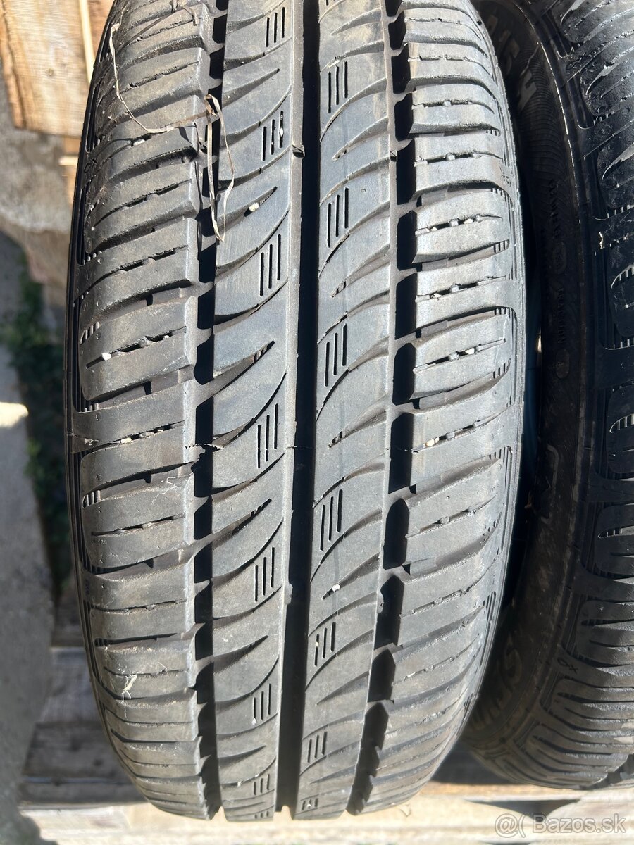 Semperit 185/60/15”H (fabia,rapid) - 2