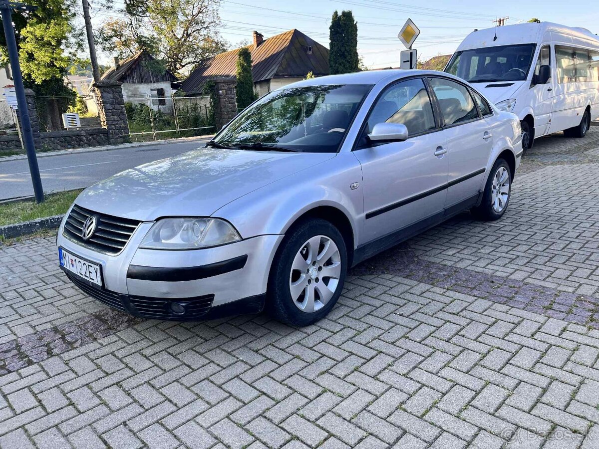 Volkswagen Passat - 2