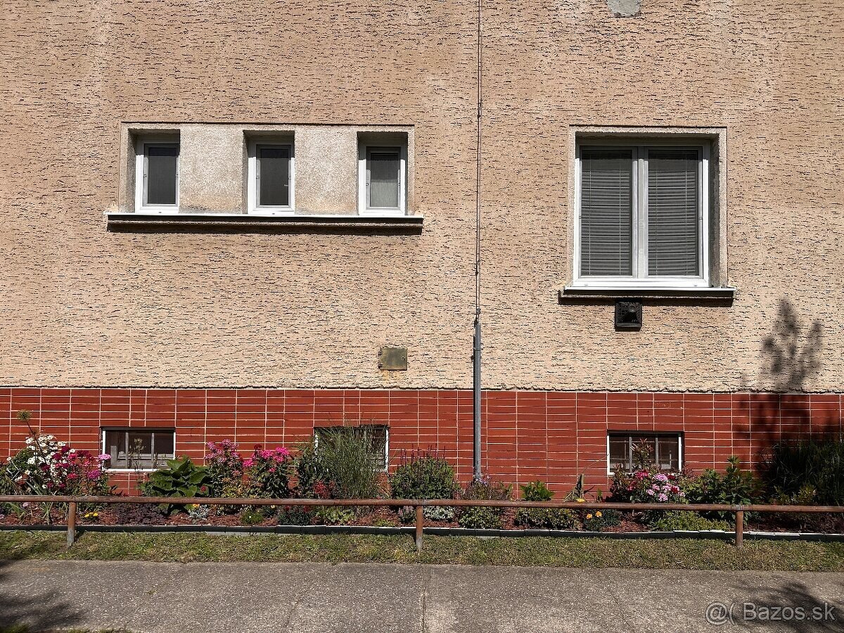 2 izbový tehlový byt na predaj - Partizánske CENTRUM - 2