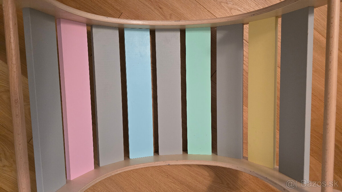 Montessori hojdačka Utukutu Spectra - 2