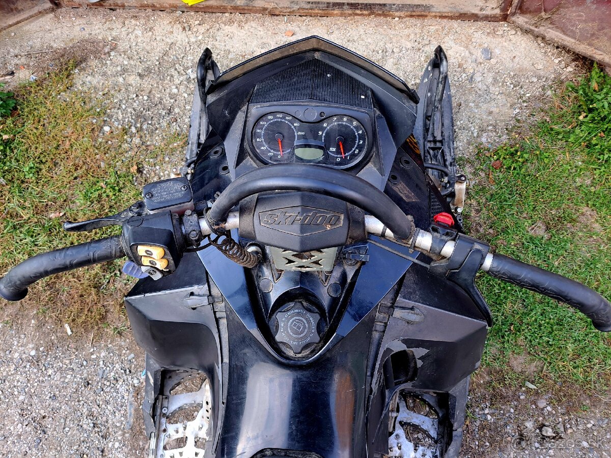 Ski doo summit 800 - 2