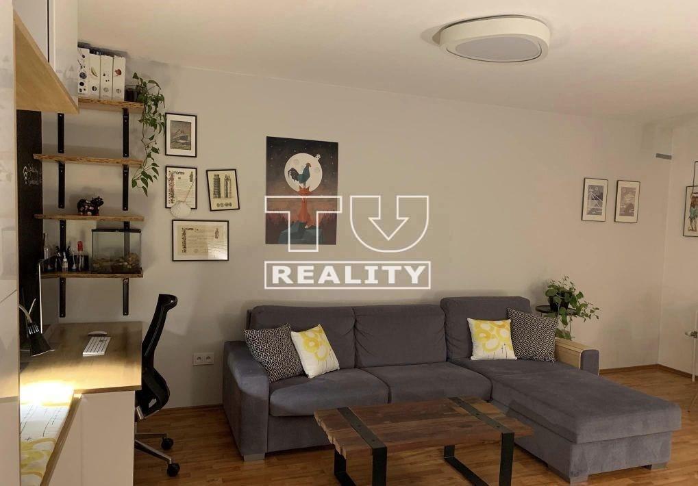 Exkluzívny 2-izbový byt v Beluši
PREDANÉ - 2