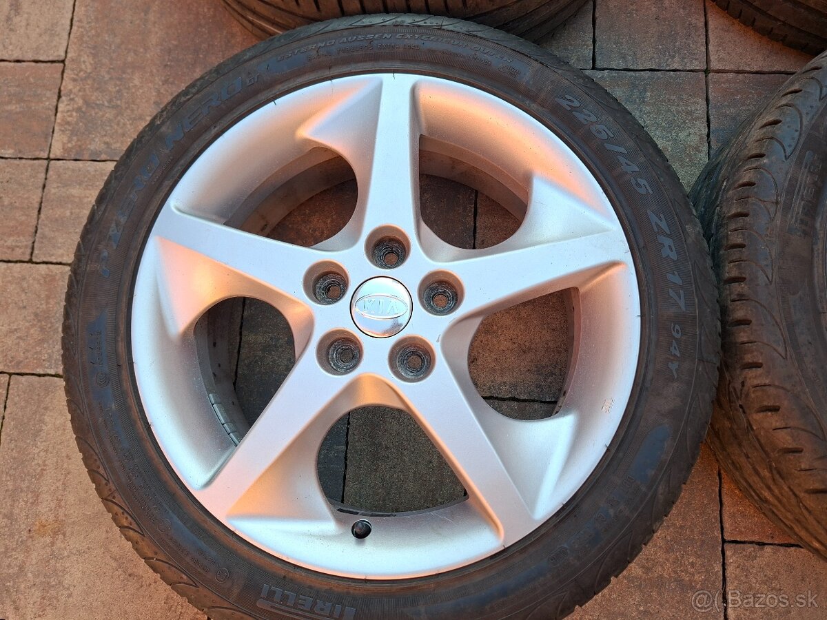 Predám hlinikové disky org.Kia/Hyundai-R17 - 2