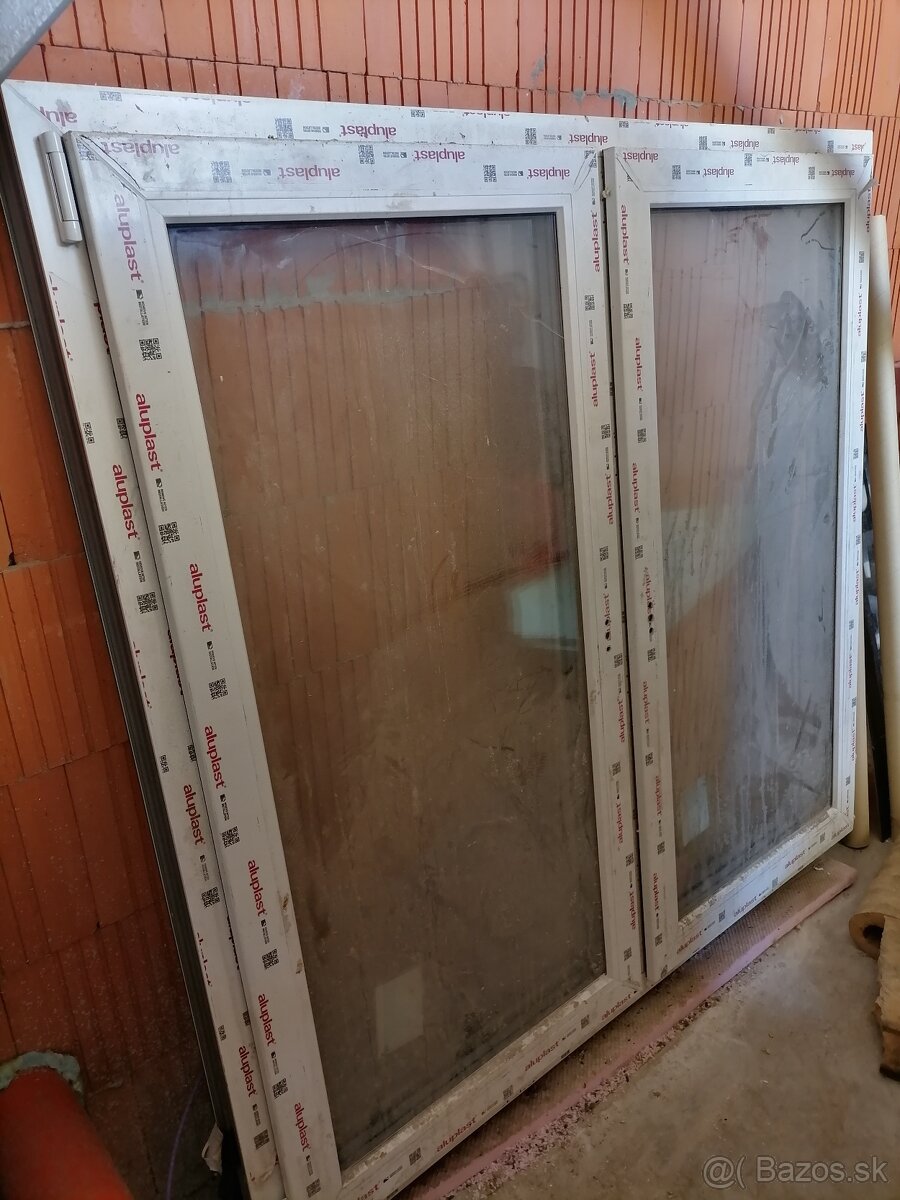 Plastové okno 1400/1540 mm - 2