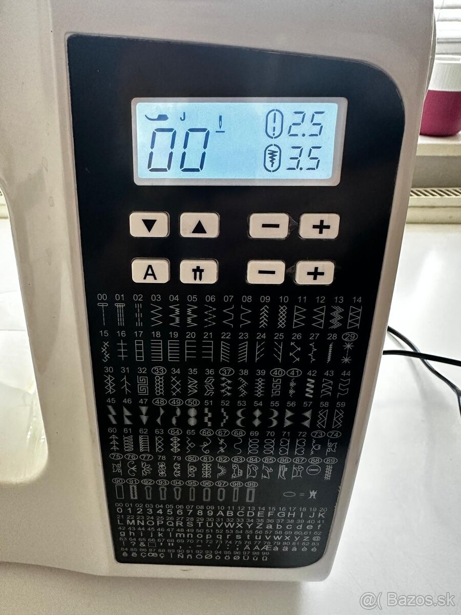 Šijací stroj TEXI BLACK&WHITE - 2