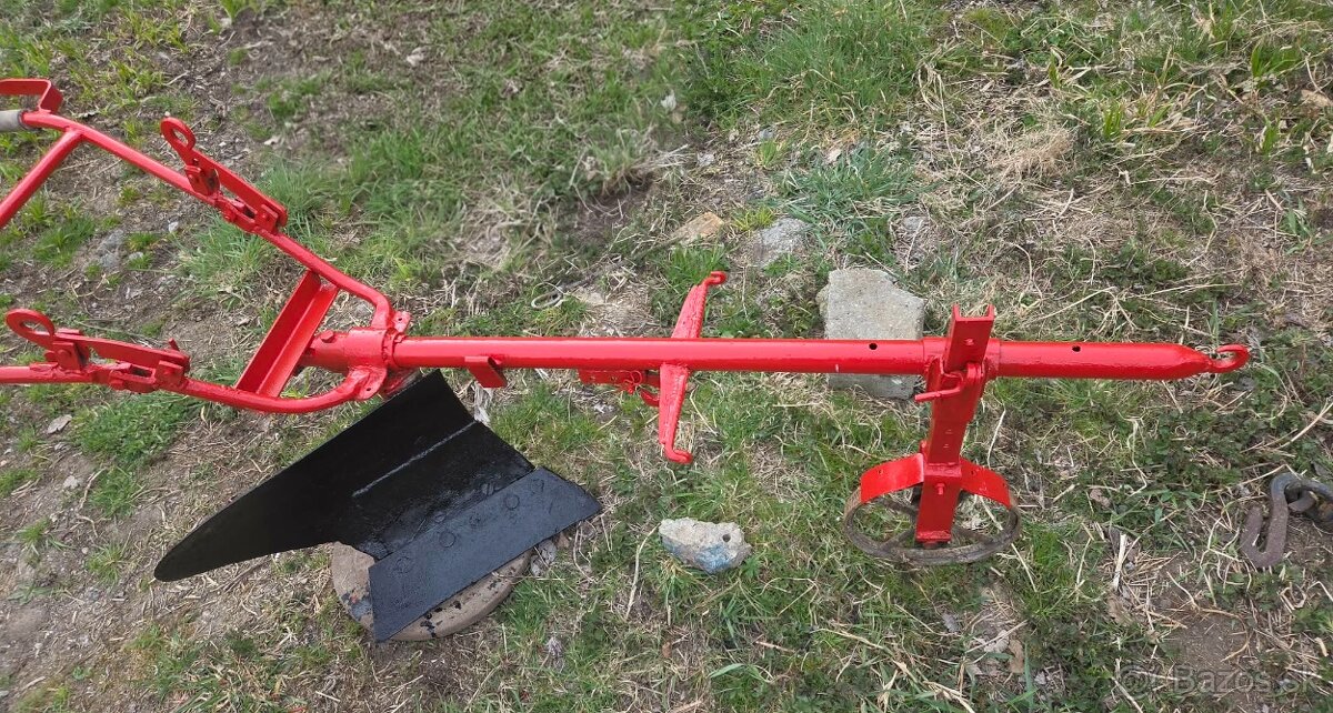 Pluh za malotraktor (Vari / Agzat / Terra) - 2