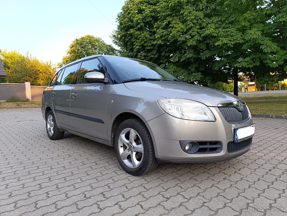 Predám Škodu Fabia 2 Combi - 2