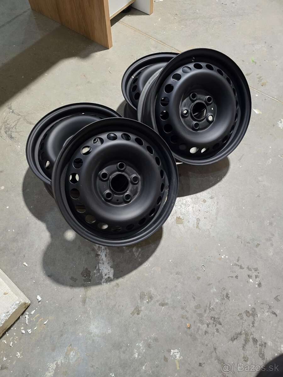 Predám originálne vw plechove disky 16palc, t5,t6,t6.1 - 2