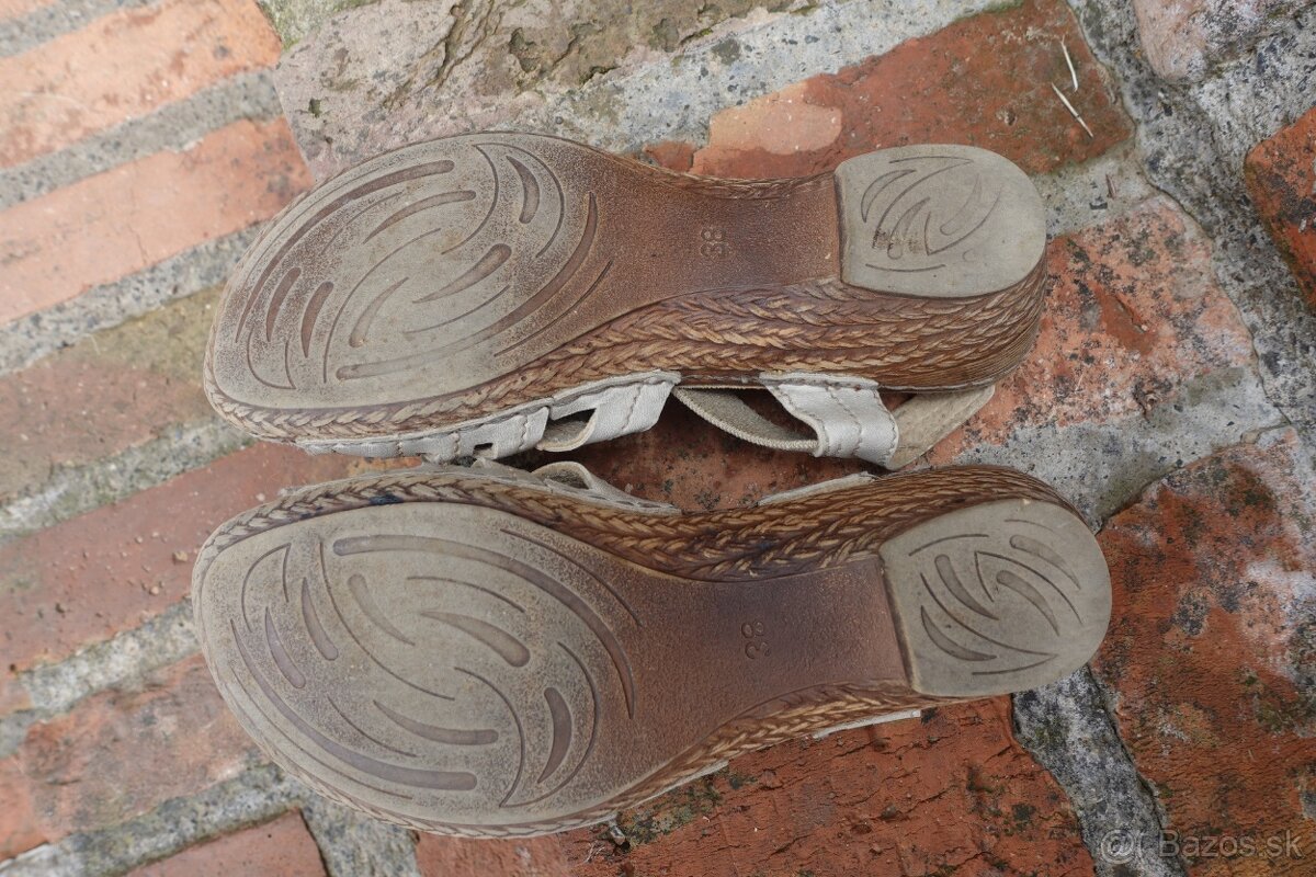 Biele dámske sandále - 2