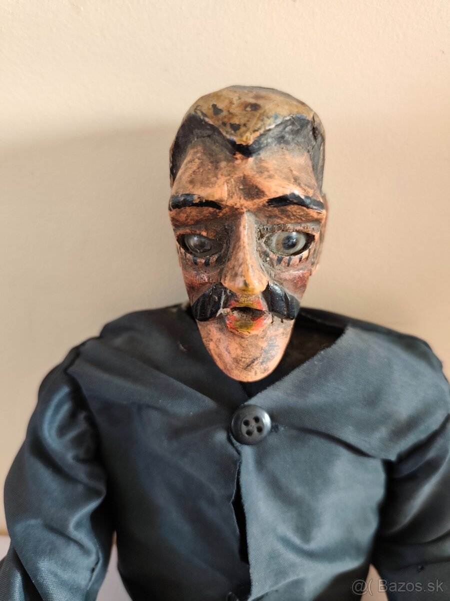 Stará drevená figúrka bábka - 2