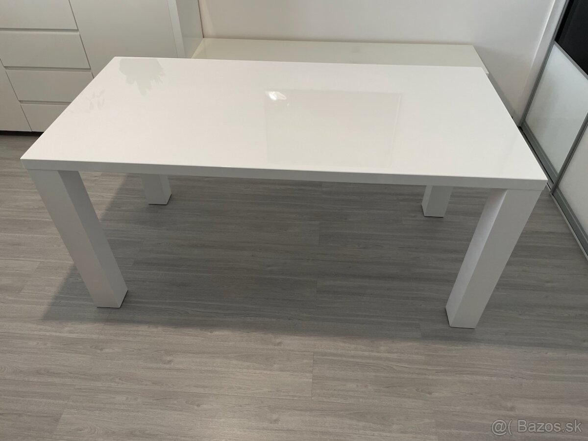 Predám biely jedálenský stôl - 2