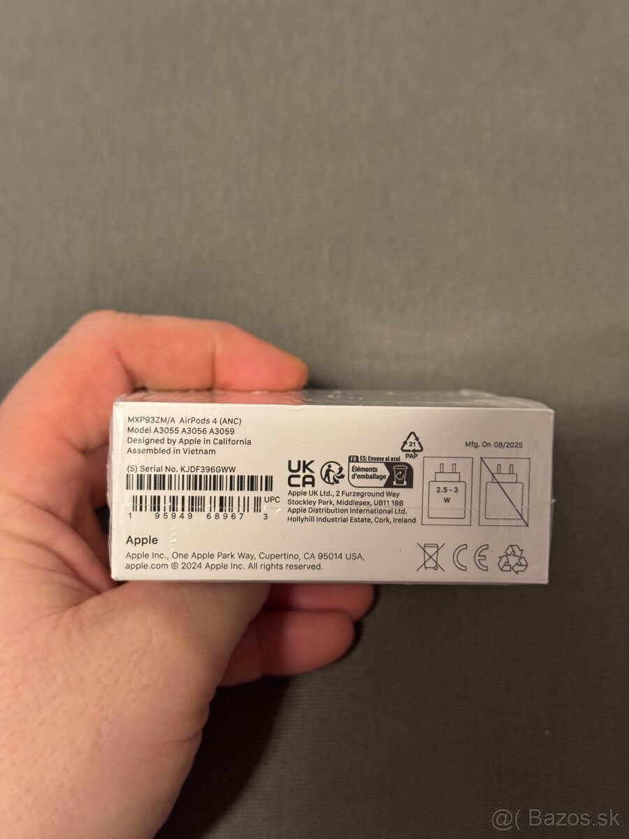 Apple AirPods 4 čisto nové - 2